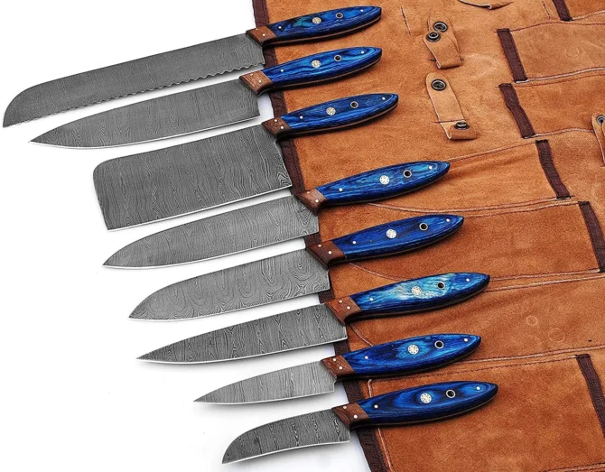 Handmade Damascus Steel Kitchen Knives Set/Chef Knife Set with Leather Roll Bag. (Blue)