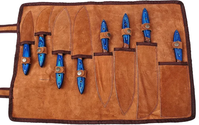 Handmade Damascus Steel Kitchen Knives Set/Chef Knife Set with Leather Roll Bag. (Blue)