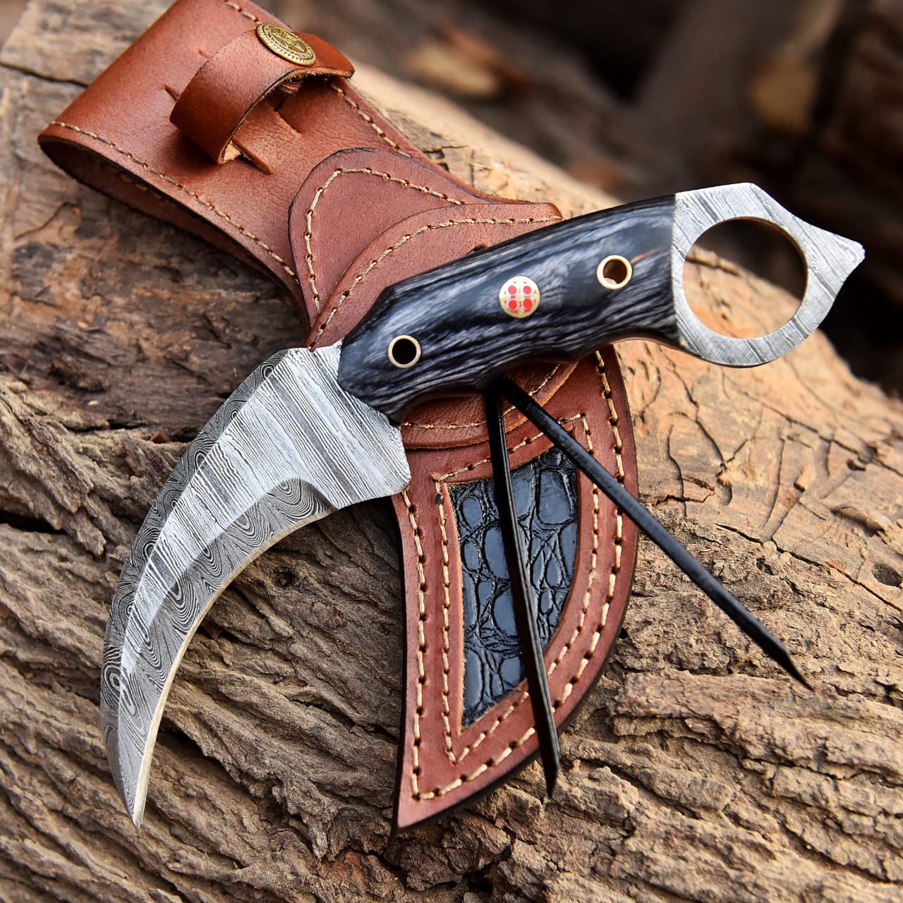 Custom made Damascus steel Karambit Knife with Genuine Leather Sheath